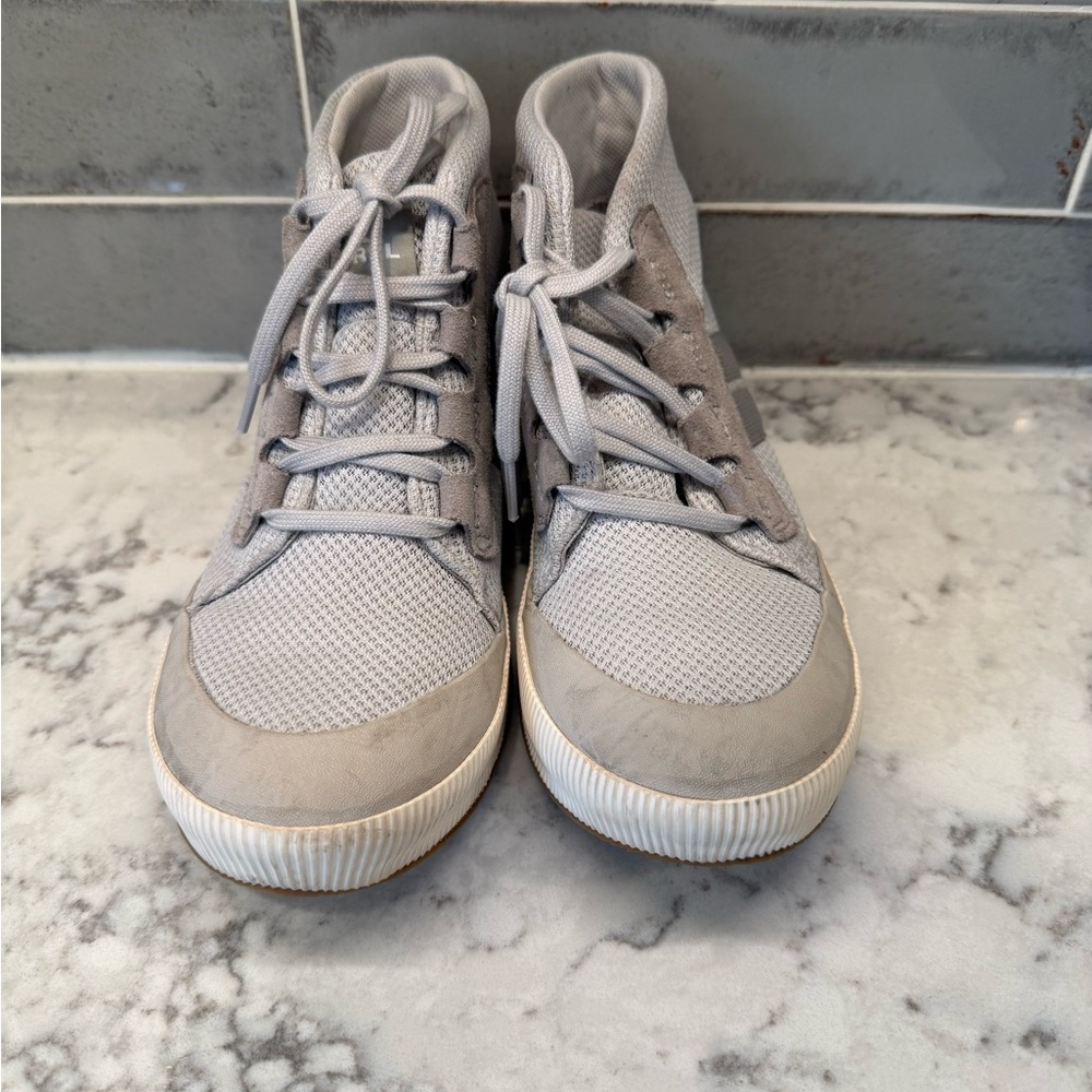 Sorel Gray Athletic Shoes